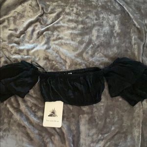 LF here comes the sun black cropped top